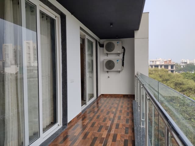 Executive Studio Apartment