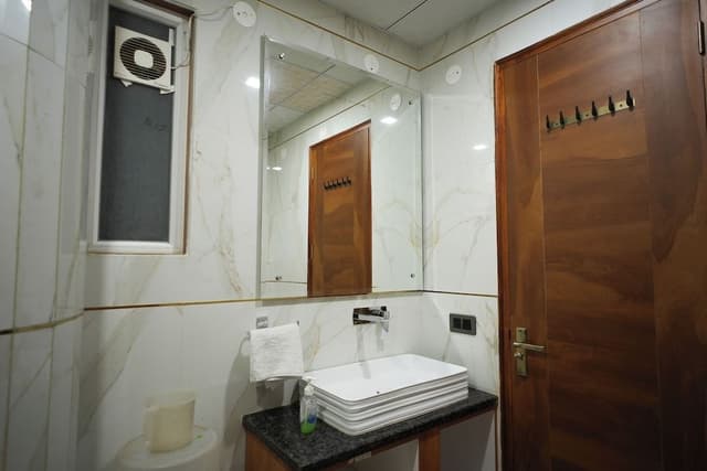 Suite Room
