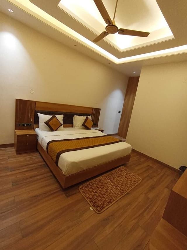 Deluxe Rooms