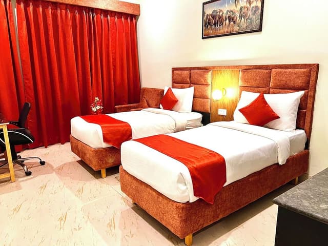 Deluxe Double Room, City View