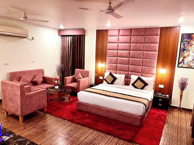 Executive Suite