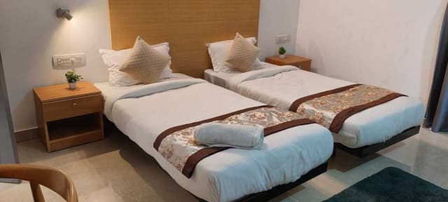 Deluxe Room, Balcony