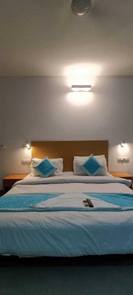 Deluxe Room, Balcony