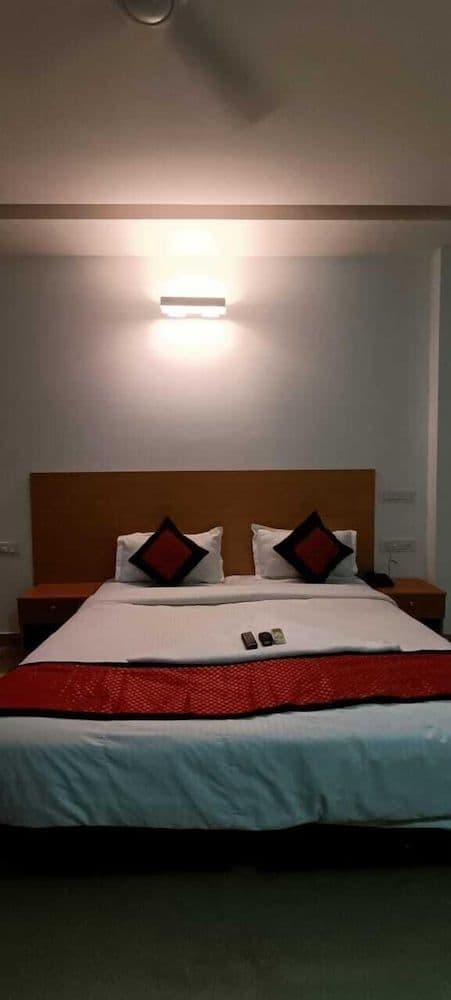 Deluxe Room, Balcony