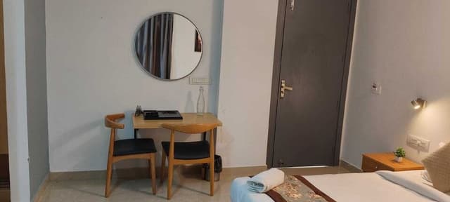 Deluxe Room, Balcony