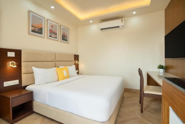 King Room with Balcony