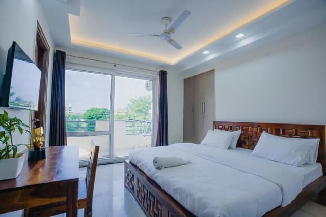 King Room with Balcony