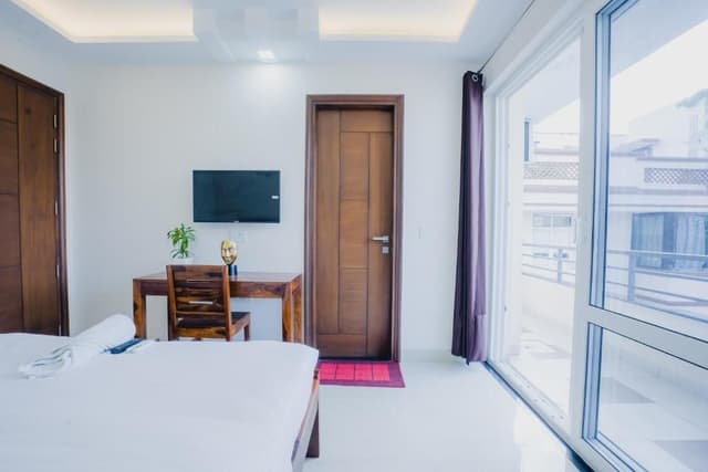 King Room with Balcony