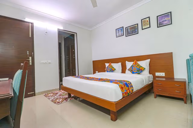Deluxe Room, Balcony