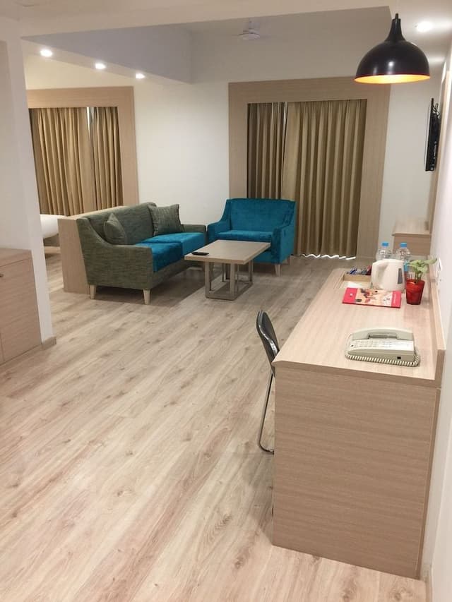 Executive Suite, 1 Bedroom, City View