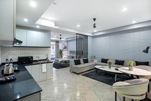 Executive Suite