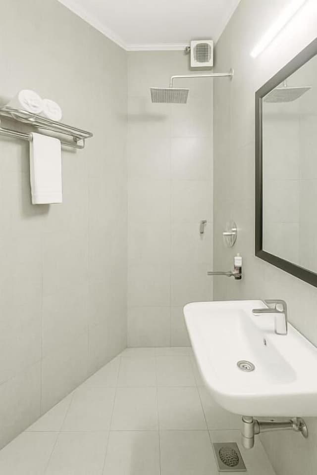 Deluxe Double Room, Balcony, City View