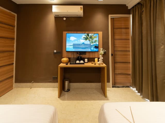 Superior Twin Room
