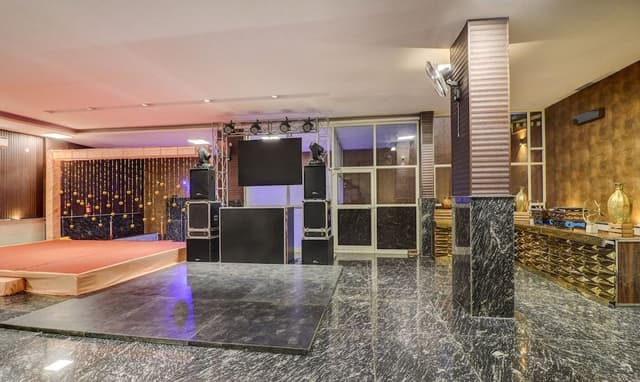 Super Deluxe Room