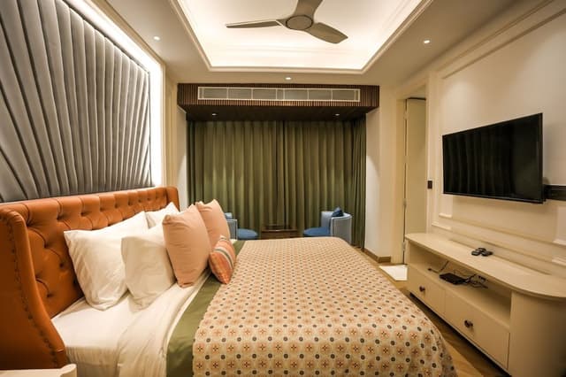 Luxury Room