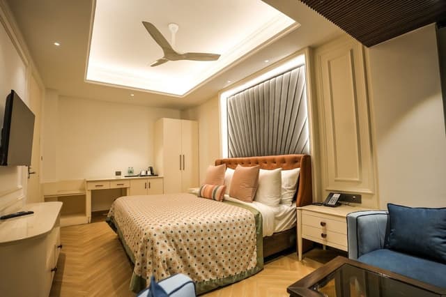 Luxury Room
