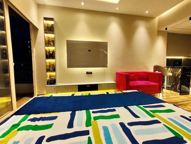 Luxury Suite, Balcony, Corner