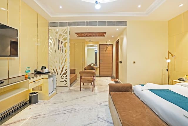 Presidential Room, City View
