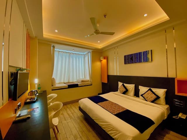 Luxury Double or Twin Room, City View