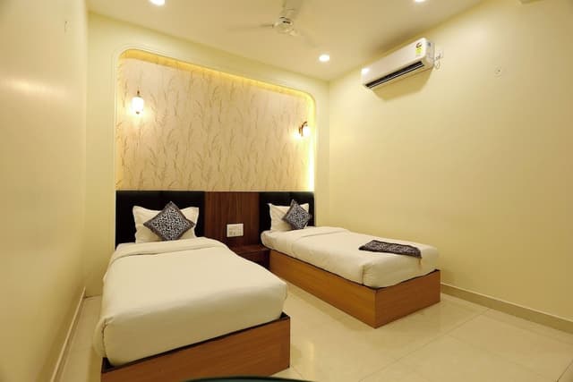 Comfort Twin Room