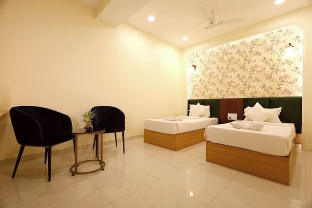 Comfort Twin Room