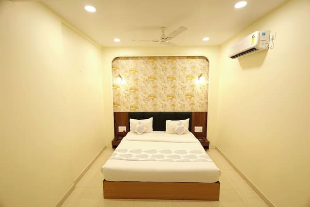Comfort Double Room, City View