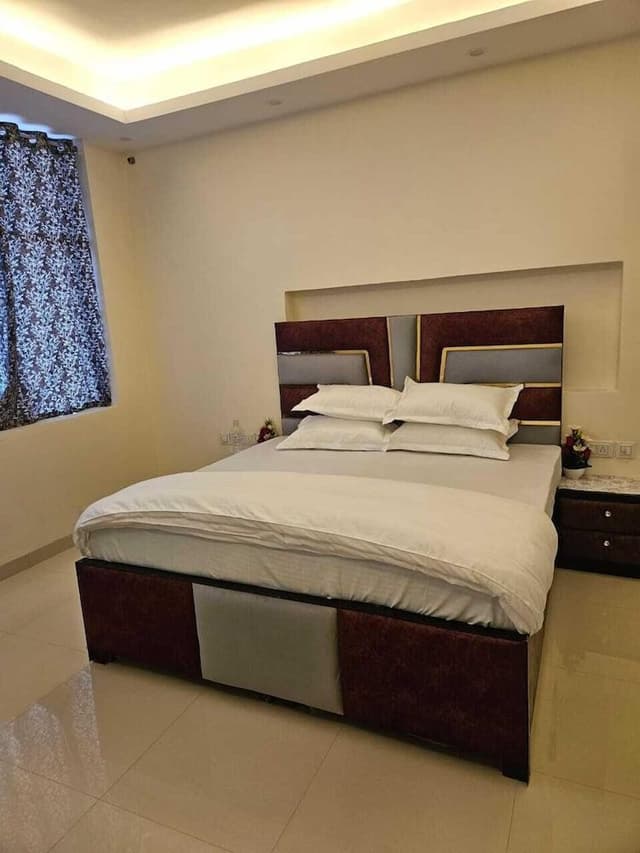Deluxe Double or Twin Room, Courtyard View