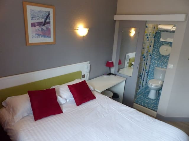 Standard Double Room, Ensuite