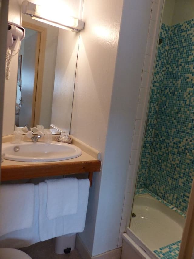 Standard Double Room, Ensuite