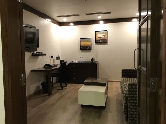 Executive Suite