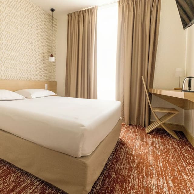 Double Room, Courtyard View