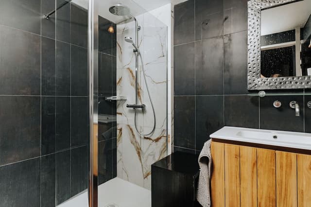 Suite, Jetted Tub, Garden Area