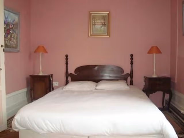 Double Room (Pivoine)