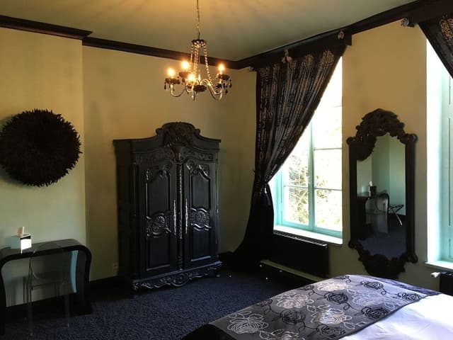 Double Room (Perroquet)