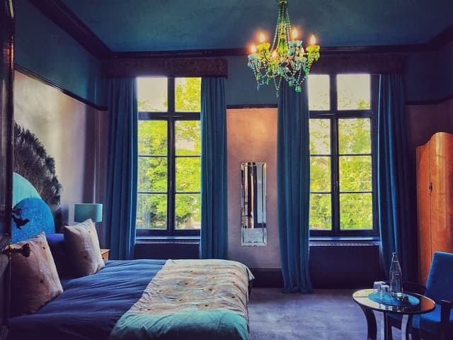 Double Room Peacock