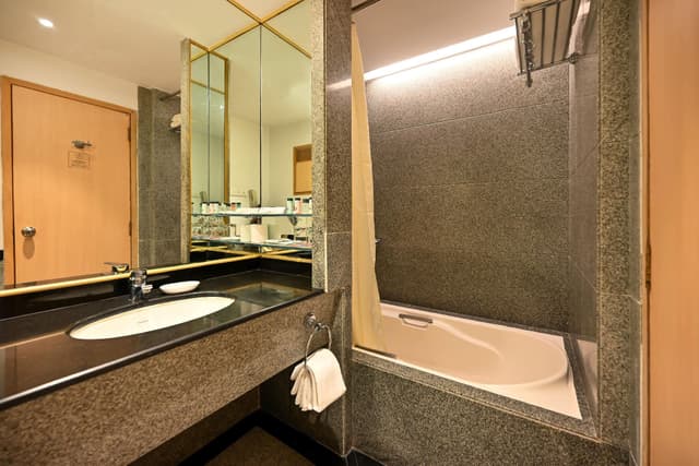 Suite Room