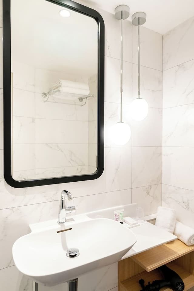 Room (Standard)