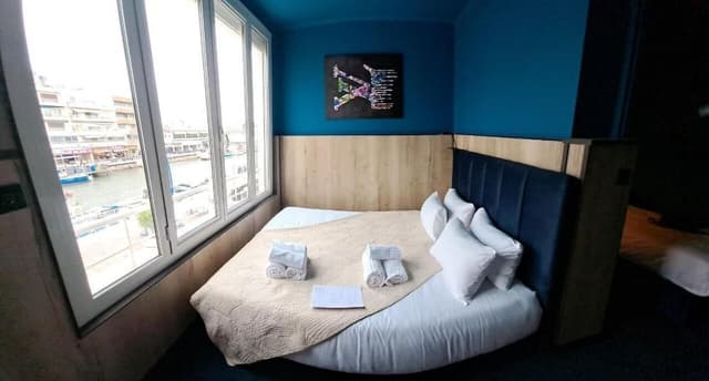 Standard Quadruple Room, Canal View
