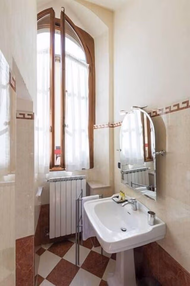 Classic Apartment, 1 King Bed with Sofa bed, Kitchen