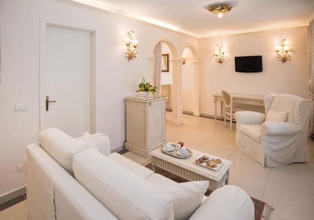 Executive Junior Suite