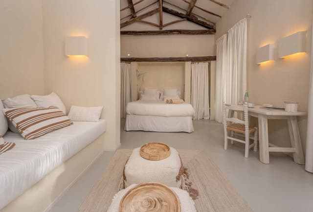 Executive Junior Suite
