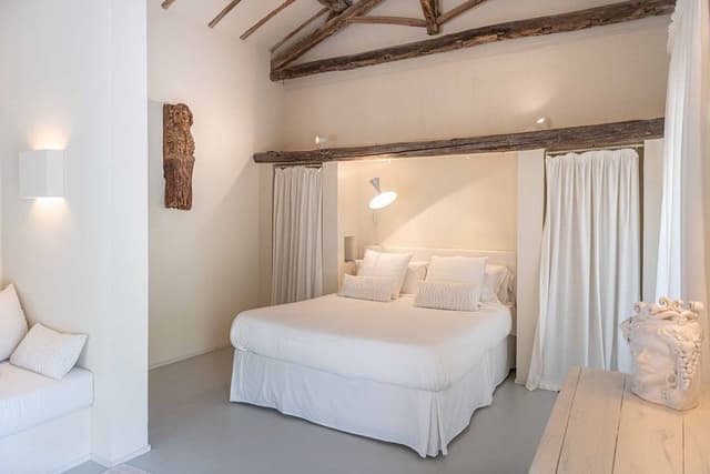 Executive Junior Suite