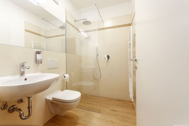 Basic Apartment, 1 Double Bed, Courtyard View