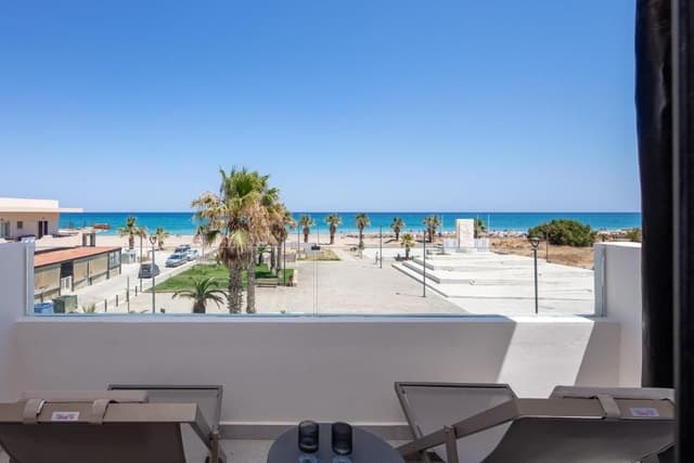 Deluxe Suite with Sea View