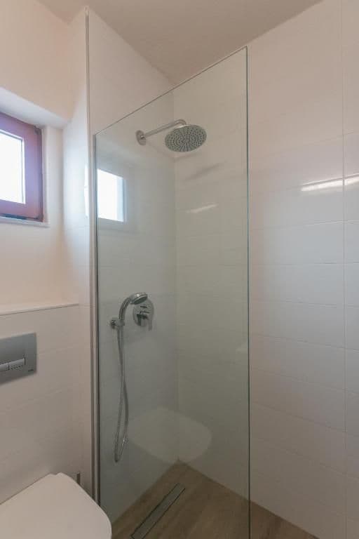 Studio-Pool Level