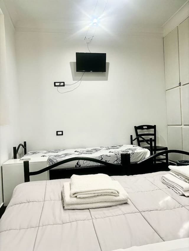 Basic Triple Room