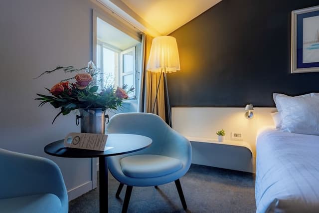 Exclusive Room