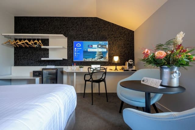 Exclusive Room
