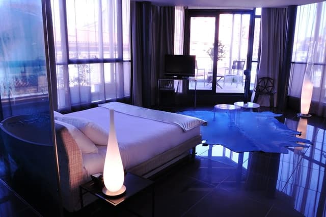 Suite, Terrace
