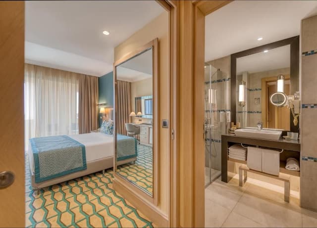 Deluxe Junior Suite